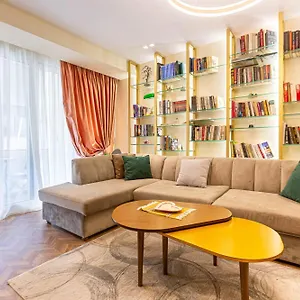  Apartament Center Fame House Albania